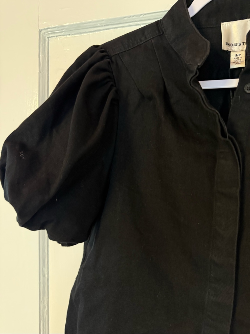 Industry Republic Clothing Black Denim Puff Sleeve Button Down Shirt - Picture 2 of 5